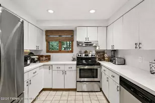 57 Woodcrest Ln, Lake Ariel, PA 18436 - Photo 6