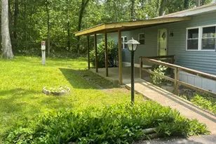 122 Bartion Ct, Bartonsville, PA 18321 - Photo 4