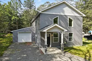 1073 West Side Dr, Newfoundland, PA 18445 - Photo 2