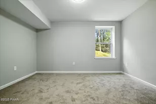 1073 West Side Dr, Newfoundland, PA 18445 - Photo 26