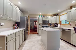 151 Primrose Ln, Milford, PA 18337 - Photo 8