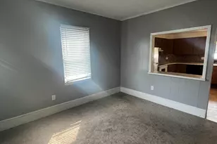 911 Lincoln Ave, Blakely, PA 18447 - Photo 6