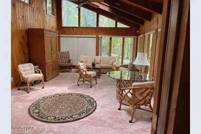 123 Portage Lane, Hawley, PA 18428 - Photo 2