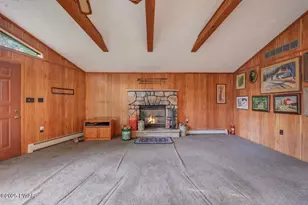 19 Golf Course Dr, Thornhurst, PA 18424 - Photo 22