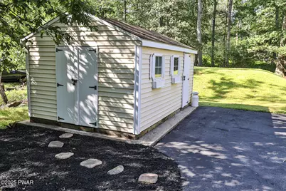 185 Iroquois Trail, Milford, PA 18337 - Photo 36