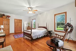 2669 Easton Turnpike, Waymart, PA 18472 - Photo 24