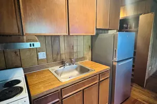 211 Hillside Dr, Lords Valley, PA 18428 - Photo 10