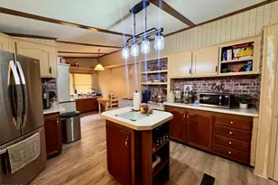 140 Rustic Rd, Greentown, PA 18426 - Photo 18