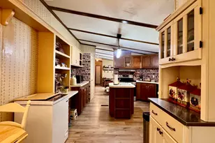 140 Rustic Rd, Greentown, PA 18426 - Photo 22