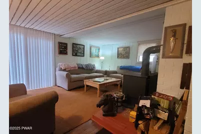 156 Raven Drive, East Stroudsburg, PA 18302 - Photo 4