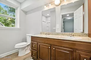 1073 West Side Dr, Newfoundland, PA 18445 - Photo 32