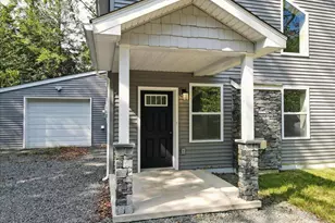 1073 West Side Dr, Newfoundland, PA 18445 - Photo 6