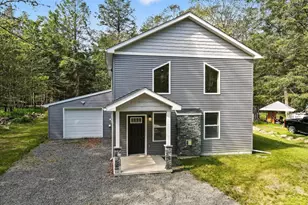 1073 West Side Dr, Newfoundland, PA 18445 - Photo 2