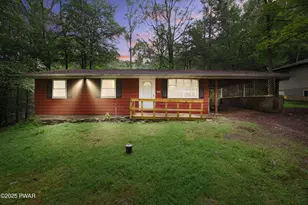 104 Hickory Dr, Greentown, PA 18426 - Photo 1