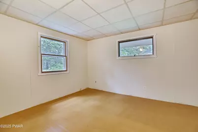 104 Hickory Drive, Greentown, PA 18426 - Photo 20