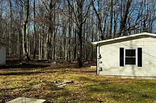 67 Tiffany Rd, Hawley, PA 18428 - Photo 8