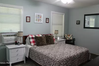 203 Upper Lakeview Drive, Hawley, PA 18428 - Photo 16