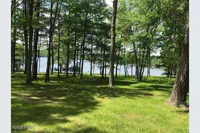 203 Upper Lakeview Drive, Hawley, PA 18428 - Photo 32