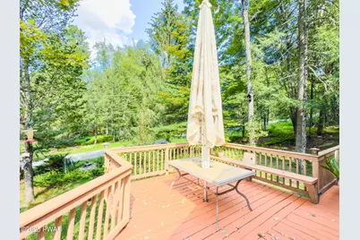 111 S Knob Road, Greentown, PA 18426 - Photo 16