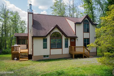 84 Ridgewood Circle, Lake Ariel, PA 18436 - Photo 2