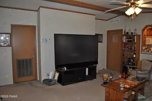 418 Upper W Dr, Other, PA 18640 - Photo 8