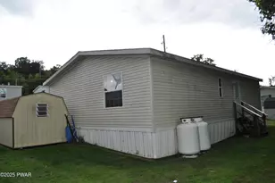 418 Upper W Dr, Other, PA 18640 - Photo 4