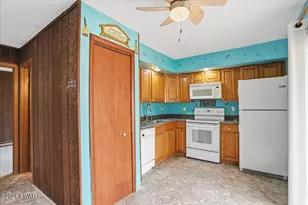 5 Leah Ln, Gouldsboro, PA 18424 - Photo 8