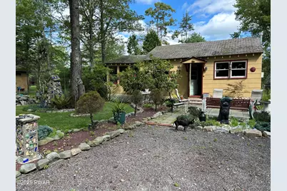 116 S Sunset Drive, Greentown, PA 18426 - Photo 1