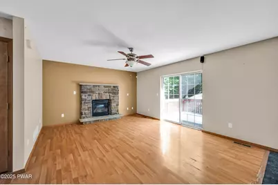 2117 Owl Pass, Bushkill, PA 18324 - Photo 12