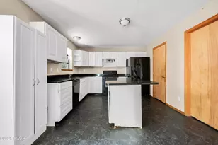 2117 Owl Pass, Bushkill, PA 18324 - Photo 16