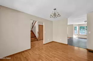 2117 Owl Pass, Bushkill, PA 18324 - Photo 8