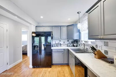 4038 S Fairway Drive, Lake Ariel, PA 18436 - Photo 8