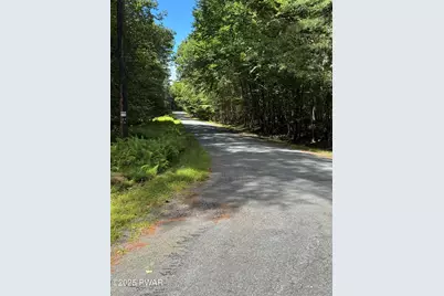 435 Autumn Court, Hawley, PA 18428 - Photo 2