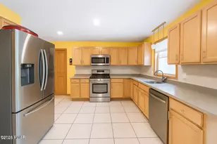 207 High Ct, Milford, PA 18337 - Photo 6