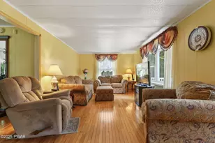 749 Rose Hill Rd, Lake Como, PA 18437 - Photo 14