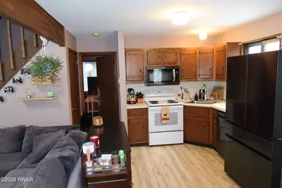 804 Wagoner Place, Hawley, PA 18428 - Photo 8
