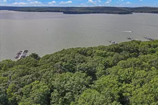 126 N Colony Cove Rd, Tafton, PA 18464 - Photo 106