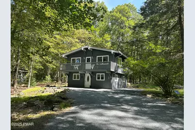 805 Forest Place, Hawley, PA 18428 - Photo 2