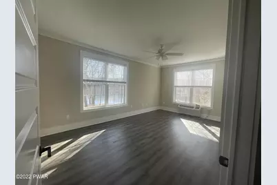 166 Paddlers Point Unit #307, Matamoras, PA 18336 - Photo 1
