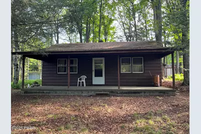 111 Meadow Lane, Greentown, PA 18426 - Photo 2