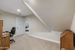 109 Paupack Rd, Greentown, PA 18426 - Photo 30