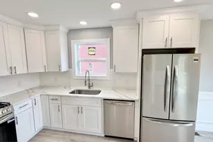 208 Avenue I, Matamoras, PA 18336 - Photo 6