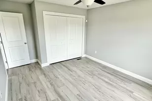 208 Avenue I, Matamoras, PA 18336 - Photo 36