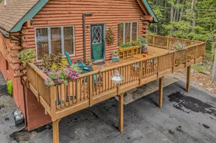 12 Parkwood Dr, Lake Ariel, PA 18436 - Photo 2