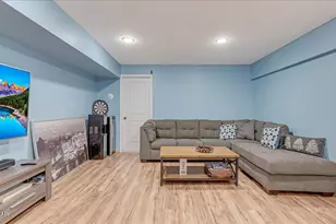 121 Northwood Rd, Dingmans Ferry, PA 18328 - Photo 54