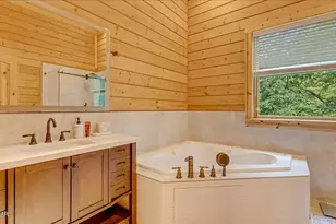 121 Northwood Rd, Dingmans Ferry, PA 18328 - Photo 42