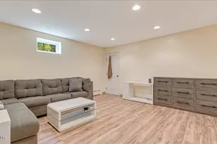 121 Northwood Rd, Dingmans Ferry, PA 18328 - Photo 44