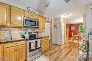 102 Stone Ridge Rd, Dingmans Ferry, PA 18328 - Photo 14