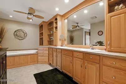 147 View Drive, Greentown, PA 18426 - Photo 4