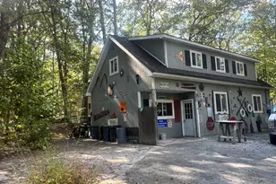 108 Cottonwood Dr, Lords Valley, PA 18428 - Photo 32